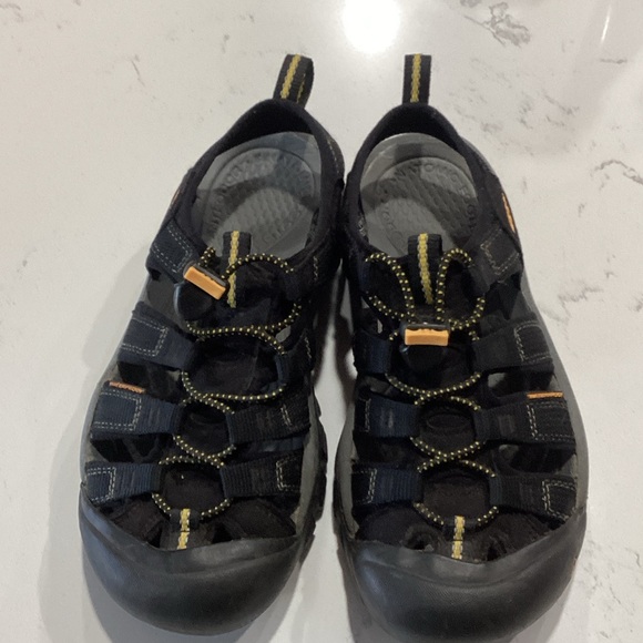 Keen Black and Yellow Women's Sandals - Picture 1 of 4